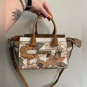 Coach Swagger 27 floral patchwork purse